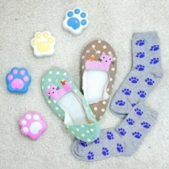 Тапочки Kawaii Factory с котиками, носки и кошачьи лапки