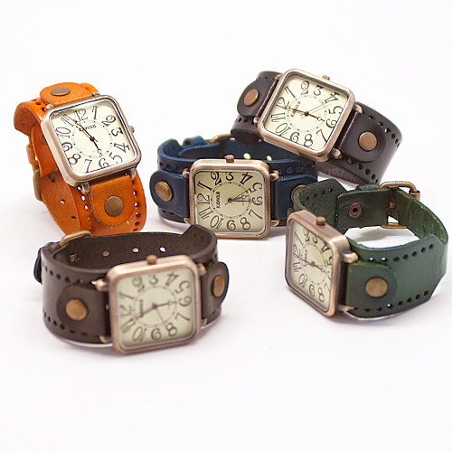 Часы "Vintage Square" (черные)