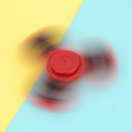 Спиннер "Стандарт" (красный)