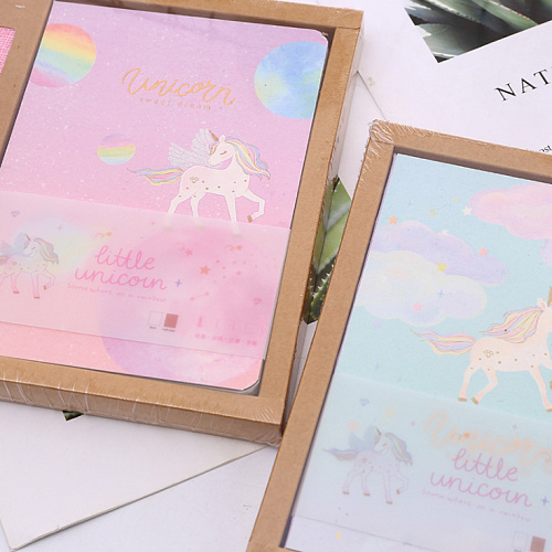 Ежедневник в подарочной упаковке "Pastel unicorn" (облака)