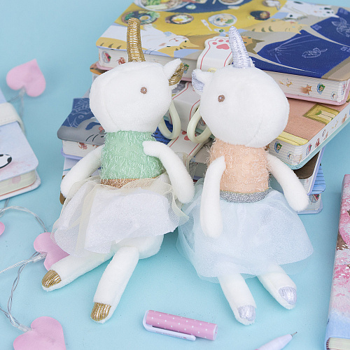 Брелок "Единорожка в юбочке" (розовая)