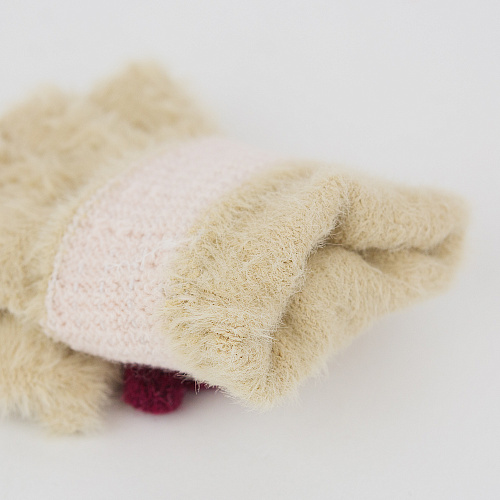 Варежки с рожками (бежевые)