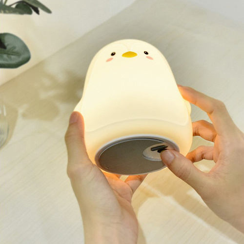 Ночник "Пингвин" (белый)