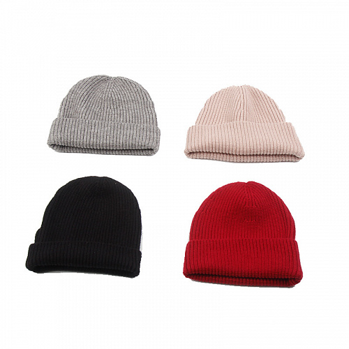 Шапка "Base" (красная)