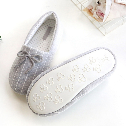 Тапочки в полоску в бантиками (серые)