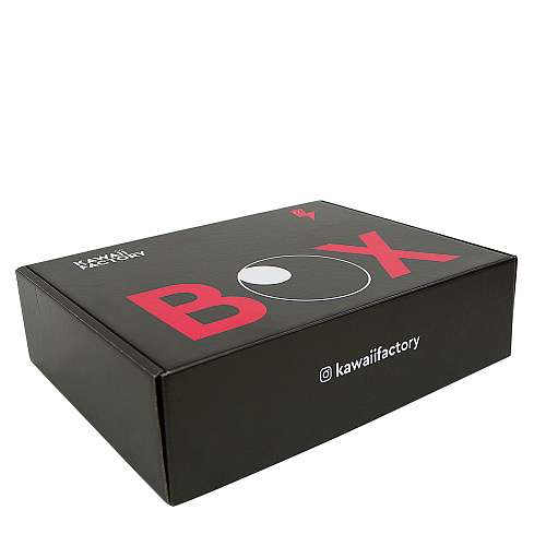 Подарочная коробка Kawaii medium Black