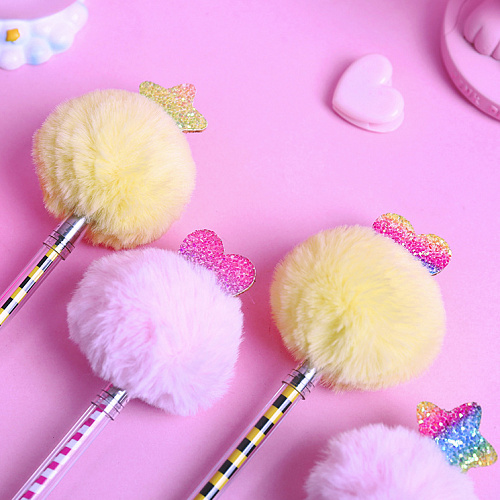 Ручка "Pom Pom" (розовая с сердечком)