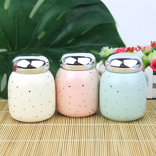 Кружка с крышкой "Маршмеллоу" (бежевая)