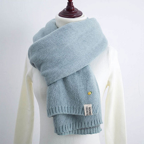 Шарф с ананасом голубой