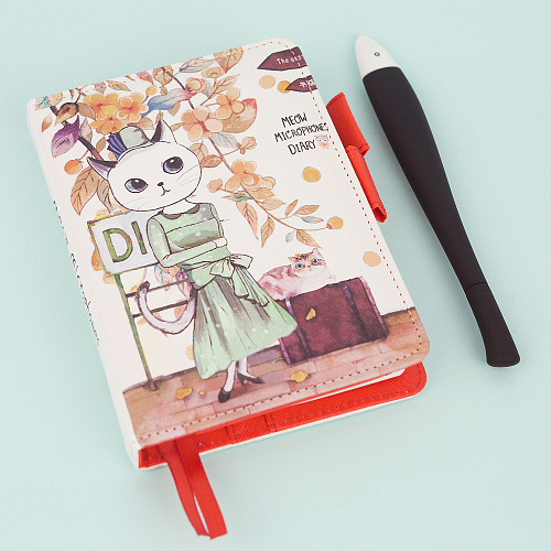 Ежедневник на кнопке "Beauty cat" (зеленое платье)