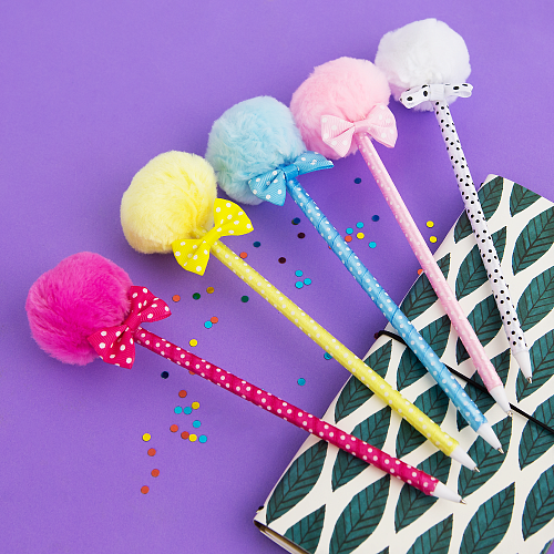 Ручка с помпоном (желтая)