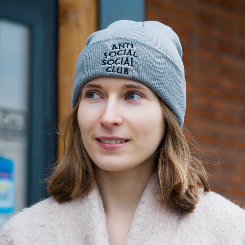 Шапка "Anti social" (серая)