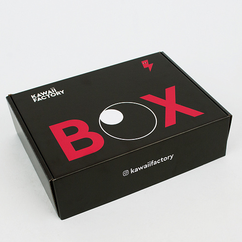 Подарочная коробка Kawaii medium Black