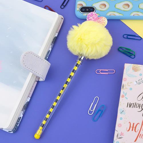 Ручка "Pom Pom" (желтая с сердечком)