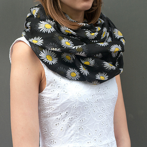 Шарф "Camomile" (черный)
