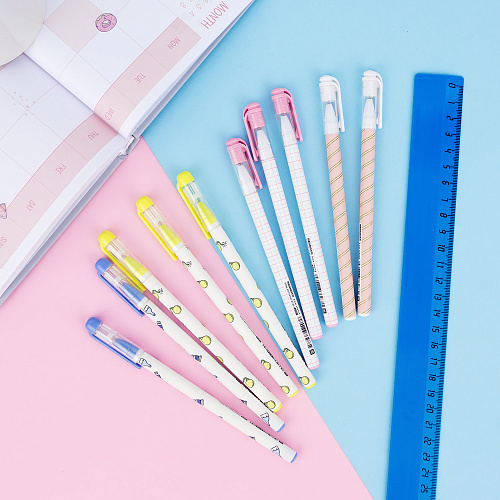 Набор из 10 ручек в ассортименте