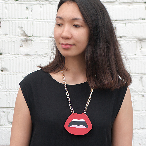 Подвеска "Губы"