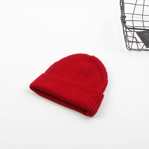 Шапка "Base" (красная)