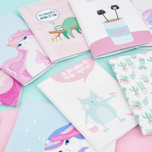 Обложка для паспорта "Сиреневая кошечка"