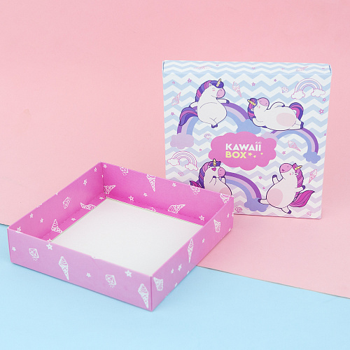 Коробка подарочная "Единорожки"