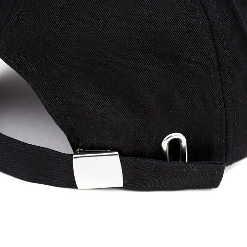 Кепка "Life is" (черная)