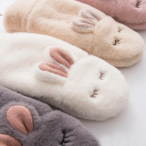 Варежки "Кролики" (белые)