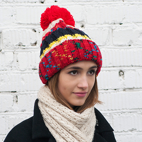 Шапка "Крапинки" (красная)