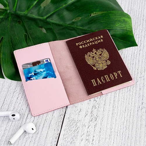 Обложка для паспорта "Рука и лапка" (кожа)