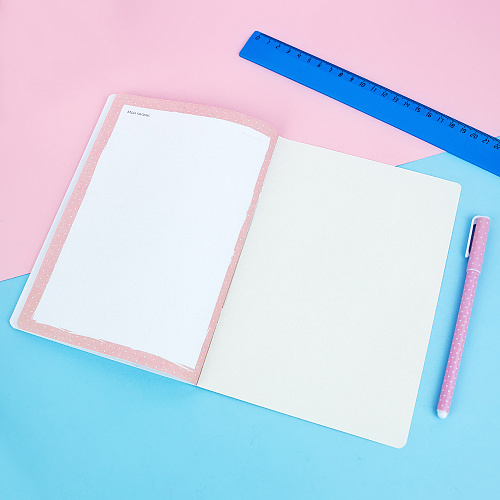 Тетрадь в розовую клетку А5 "Life" нарвал