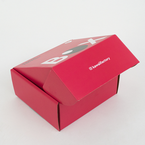 Подарочная коробка Kawaii small red