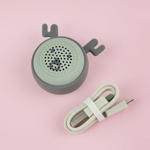 Беспроводной портативный динамик для телефона (зеленый)