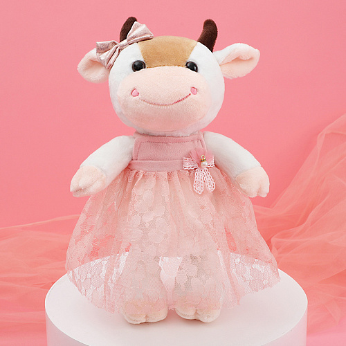 Игрушка-подушка "Коровка Мэнни" 30 см