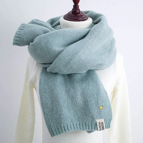 Шарф с ананасом голубой