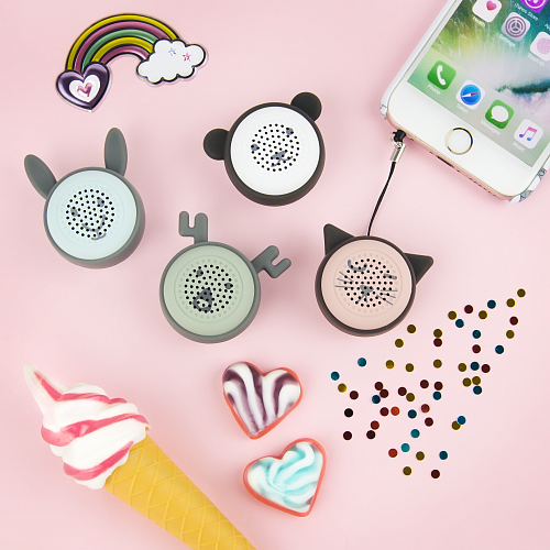 Беспроводной портативный динамик для телефона (зеленый)