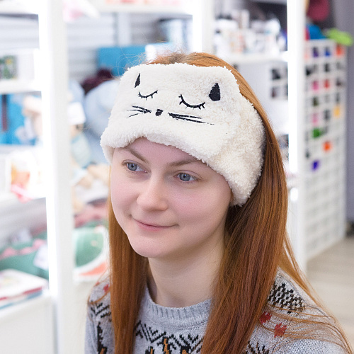 Повязка на голову "Спящий котик", молочный