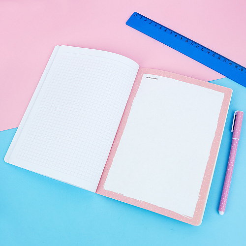 Тетрадь в розовую клетку А5 "Вкусняшки"