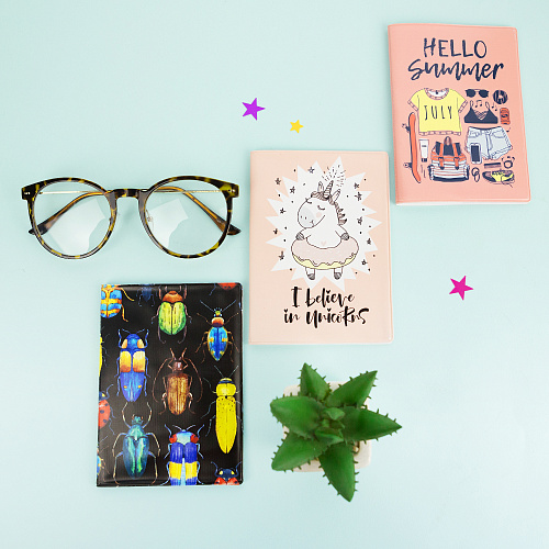 Обложка для паспорта "Верю в единорогов"