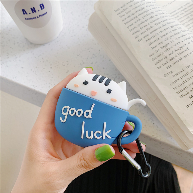 Чехол для AirPods "Good luck cat"