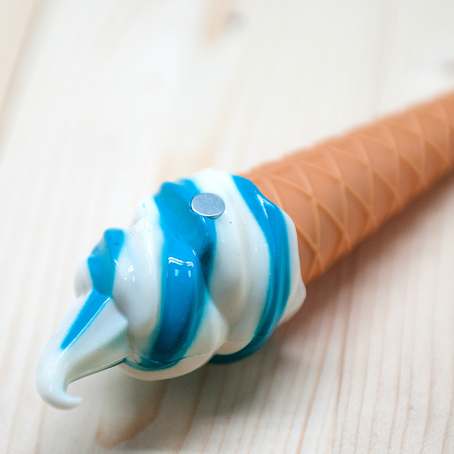 Ручка "Ice Cream" (бело-голубая)