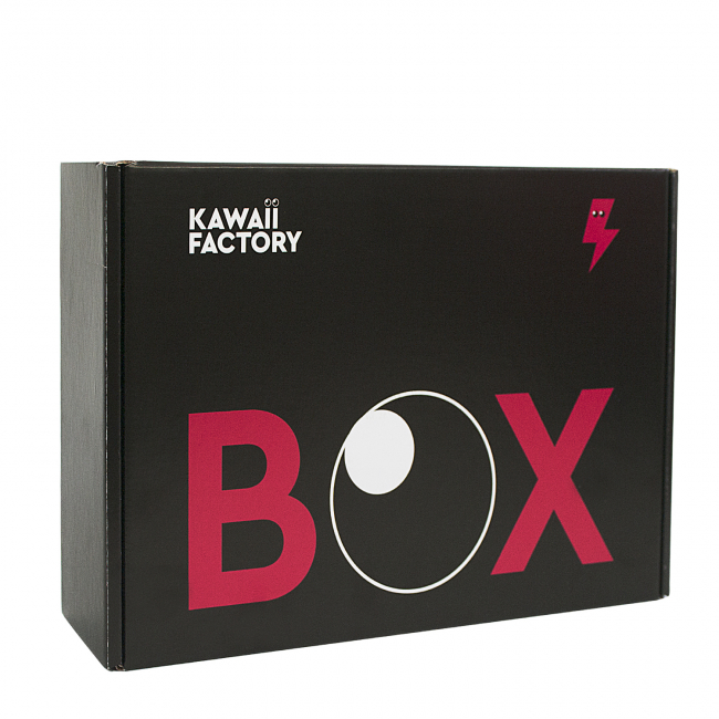 Подарочная коробка Kawaii medium Black