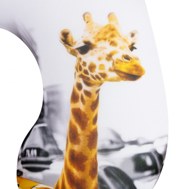 Подушка для путешествий "Жираф в такси" (серо-оранжевая)